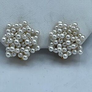 Vintage seed pearl clip style earrings Hong Kong